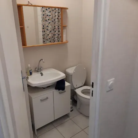 Apartamento Studio Entier 21 M2 Avec Box Free